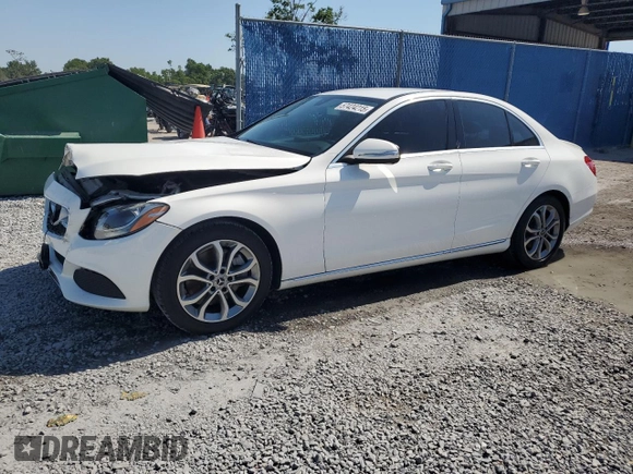 2015 Mercedes-Benz C 300 z VIN 55SWF4JB3FU064350, wystawiony jako Copart lot #57424215 z przebiegiem 39 416 mil mil oraz Szkoda całkowita • Salvage title. Historia ofert i sprzedaży dostępna na DreamBid. Obrazek 1.