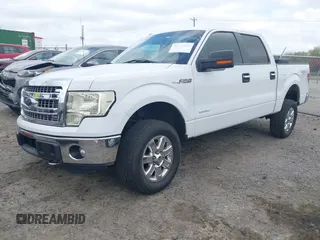 2013 Ford F-150 XL with VIN 1FTFW1ET9DKE31951, listed as a IAAI auction lot 41918223 with 235,469 mi miles. Bid and sale history available at carsss.com. Image 20.