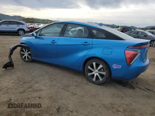 2019 Toyota Mirai with VIN JTDBVRBD0KA005923, listed as a Copart auction lot 50032775 with 60,729 mi miles and Salvage Title. Bid and sale history available at carsss.com. Image 2.