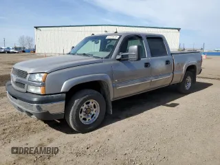 2003 Chevrolet Silverado 1500HD LS z VIN 1GCGK13UX3F203492, wystawiony jako Copart lot #52231675 z przebiegiem 403 591 mil mil oraz Czysty tytuł • Clean title. Historia ofert i sprzedaży dostępna na DreamBid. Obrazek 1.