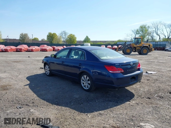 2005 Toyota Avalon XL with VIN 4T1BK36B55U054645, listed as a IAAI auction lot 42069828 with 184,789 mi miles and . Bid and sale history available at carsss.com. Image 3.
