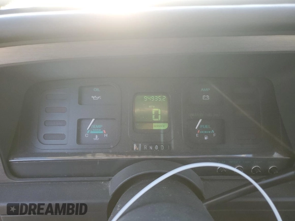 1988 Ford Thunderbird with VIN 1FABP6041JH103866, listed as a Copart auction lot 51694165 with 94,935 mi miles and Salvage Title. Bid and sale history available at carsss.com. Image 9.