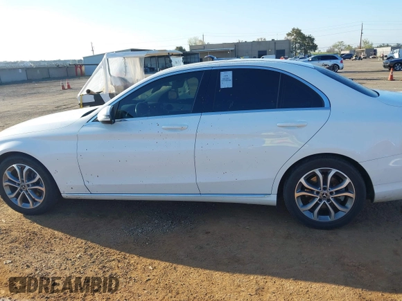2018 Mercedes-Benz C 300 with VIN 55SWF4JB0JU253076, listed as a IAAI auction lot 41890485 with 132,147 mi miles and . Bid and sale history available at DreamBid. Image 14.