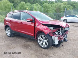 2019 Ford Escape Titanium with VIN 1FMCU0J94KUA75791, listed as a IAAI auction lot 42585482 with 39,268 mi miles and . Bid and sale history available at DreamBid. Image 1.