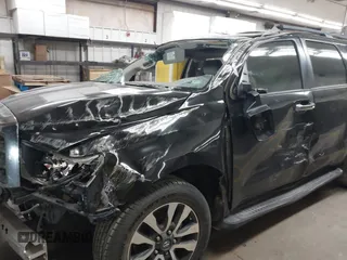 2016 Toyota Sequoia SR5 with VIN 5TDBW5G13GS130820, listed as a IAAI auction lot 41856320 with 1 mi miles. Bid and sale history available at carsss.com. Image 6.