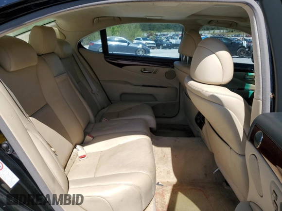2008 Lexus LS 460 L with VIN JTHGL46F585031637, listed as a Copart auction lot 52797845 with 275,741 mi miles and Salvage title. Bid and sale history available at DreamBid. Image 10.