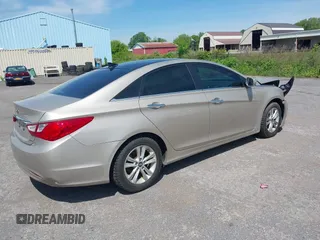 2012 Hyundai Sonata Limited z VIN 5NPEC4AC8CH324754, wystawiony jako IAAI lot #42398341 z przebiegiem 161 244 mil mil oraz . Historia ofert i sprzedaży dostępna na DreamBid. Obrazek 4.