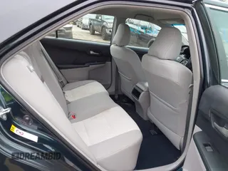 2012 Toyota Camry L z VIN 4T1BF1FK0CU203419, wystawiony jako IAAI lot #42267352 z przebiegiem 73 969 mil mil oraz . Historia ofert i sprzedaży dostępna na DreamBid. Obrazek 8.