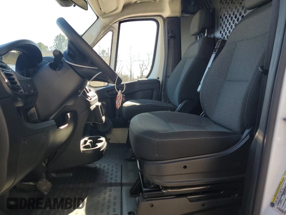 2023 Ram ProMaster Cargo with VIN 3C6LRVVG7PE559267, listed as a Copart auction lot 86912214 with 19,343 mi miles and Clean Title. Bid and sale history available at DreamBid. Image 7.