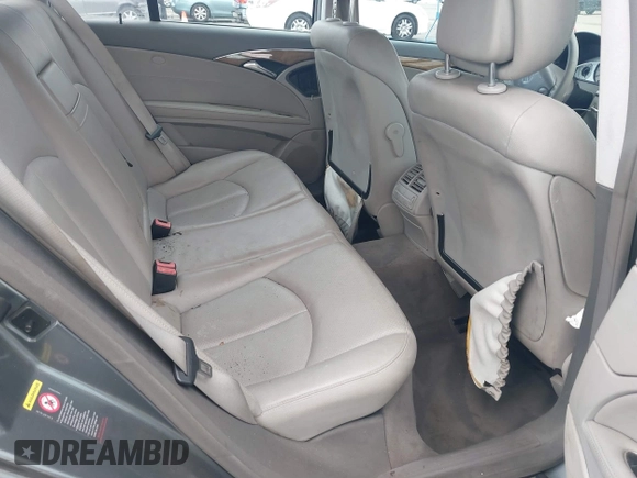 2008 Mercedes-Benz E 350 Luxury with VIN WDBUF56X68B350538, listed as a IAAI auction lot 41788580 with 112,202 mi miles and . Bid and sale history available at carsss.com. Image 8.