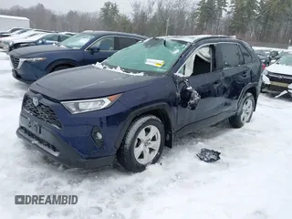 2020 Toyota RAV4 XLE with VIN 2T3P1RFV4LC117598, listed as a IAAI auction lot 41556701 with 38,447 mi miles. Bid and sale history available at carsss.com. Image 16.