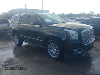 2015 GMC Yukon Denali with VIN 1GKS2CKJ8FR716678, listed as a IAAI auction lot 41505496 with 204,725 mi miles. Bid and sale history available at carsss.com. Image 1.