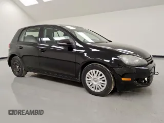 2013 Volkswagen Golf w/Conv z VIN WVWDB7AJ2DW024587, wystawiony jako Copart lot #57618435 z przebiegiem 42 316 mil mil oraz Czysty tytuł • Clean title. Historia ofert i sprzedaży dostępna na DreamBid. Obrazek 4.