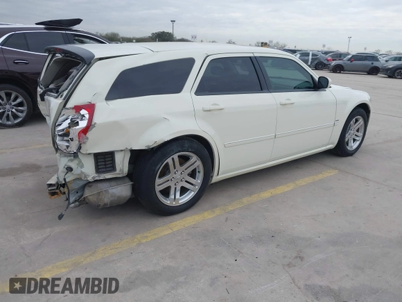 2005 Dodge Magnum RT with VIN 2D8GV58245H510374, listed as a IAAI auction lot 41321857 with 1 mi miles. Bid and sale history available at carsss.com. Image 4.