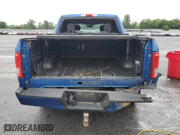 2017 Ford F-150 XL с VIN 1FTEW1CP7HFB29803, выставлен на аукционе Copart как лот 60985995 с пробегом 213 591 миль миль и Списание • Salvage title. История ставок и продаж доступна на DreamBid. Изображение 6.