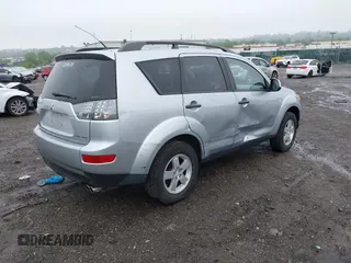 2007 Mitsubishi Outlander LS z VIN JA4MT31X67U011541, wystawiony jako IAAI lot #42265073 z przebiegiem 92 230 mil mil oraz . Historia ofert i sprzedaży dostępna na DreamBid. Obrazek 4.