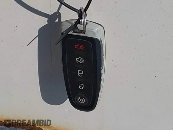 2015 Ford Escape Titanium с VIN 1FMCU9J90FUA48002, выставлен на аукционе IAAI как лот 41890275 с пробегом Не указан миль и . История ставок и продаж доступна на DreamBid. Изображение 11.