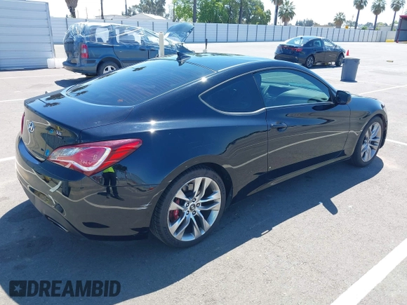 2013 Hyundai Genesis Coupe Track z VIN KMHHU6KJ6DU089065, wystawiony jako IAAI lot #42224509 z przebiegiem 104 918 mil mil oraz . Historia ofert i sprzedaży dostępna na DreamBid. Obrazek 4.