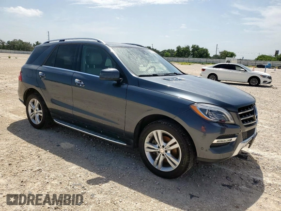 2013 Mercedes-Benz M 350 with VIN 4JGDA5HB3DA228653, listed as a Copart auction lot 65468545 with 308,274 mi miles and Clean title. Bid and sale history available at DreamBid. Image 4.
