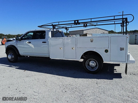 2024 Ram 4500 Chassis Cab SLT with VIN 3C7WRLFL6RG344477, listed as a Copart auction lot 76994244 with 224 mi miles and Clean Title. Bid and sale history available at carsss.com. Image 2.