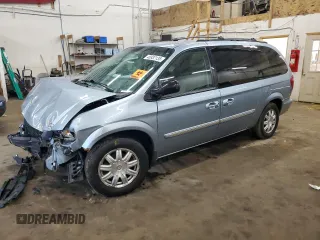 2005 Chrysler Town & Country Touring with VIN 2C4GP54L15R400125, listed as a Copart auction lot 46932135 with 94,034 mi miles and Non Repairable. Bid and sale history available at carsss.com. Image 1.