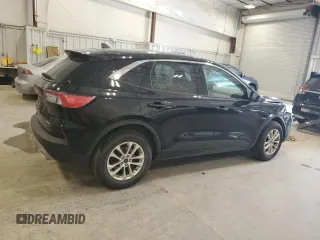 2021 Ford Escape SE with VIN 1FMCU9G69MUB23483, listed as a Copart auction lot 61095385 with 54,562 mi miles and Salvage title. Bid and sale history available at DreamBid. Image 3.