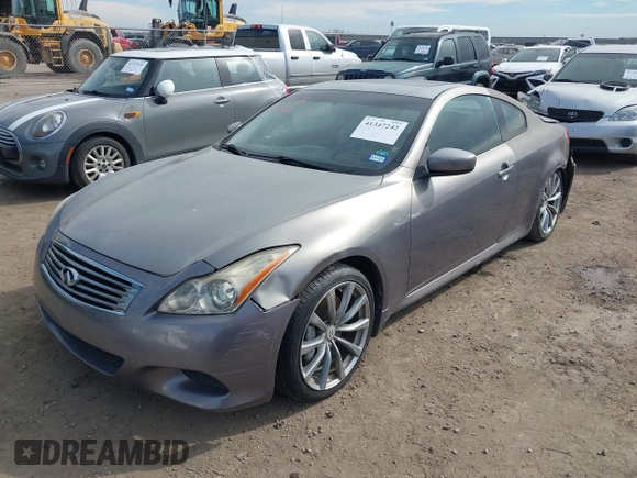 2008 Infiniti G37 Coupe Journey with VIN JNKCV64EX8M117126, listed as a IAAI auction lot 41347242 with 182,059 mi miles. Bid and sale history available at carsss.com. Image 17.