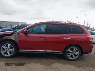 2014 Nissan Pathfinder SV with VIN 5N1AR2MN2EC615825, listed as a IAAI auction lot 41920321 with 167,506 mi miles. Bid and sale history available at carsss.com. Image 15.