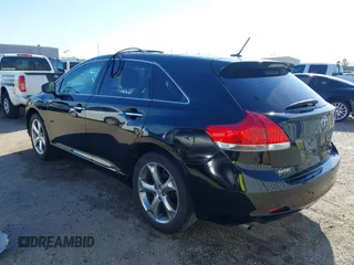 2012 Toyota Venza LE with VIN 4T3ZK3BB3CU050585, listed as a IAAI auction lot 41838121 with 124,596 mi miles. Bid and sale history available at carsss.com. Image 3.