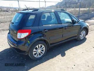 2013 Suzuki SX4 Crossover with VIN JS2YB5A31D6101463, listed as a IAAI auction lot 41941581 with 48,974 mi miles and . Bid and sale history available at DreamBid. Image 4.