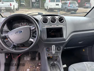 2012 Ford Transit Connect XLT с VIN NM0LS7BN2CT116535, выставлен на аукционе Copart как лот 64290765 с пробегом 135 637 миль миль и Чистый • Clean title. История ставок и продаж доступна на DreamBid. Изображение 9.