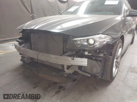 2015 BMW 5 Series 535i with VIN WBA5B1C50FD922067, listed as a IAAI auction lot 42121812 with 146,205 mi miles and . Bid and sale history available at carsss.com. Image 6.