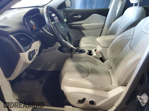 2019 Jeep Cherokee Overland with VIN 1C4PJMJN3KD191597, listed as a Copart auction lot 53457865 with 34,877 mi miles and Clean title. Bid and sale history available at DreamBid. Image 7.