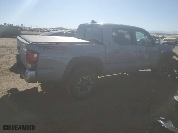 2019 Toyota Tacoma 4WD SR with VIN 5TFCZ5AN9KX197559, listed as a Copart auction lot 45792065 with 81,702 mi miles and Salvage Title. Bid and sale history available at carsss.com. Image 3.