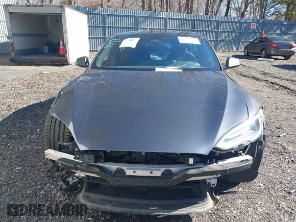 2021 Tesla Model S Long Range with VIN 5YJSA1E52MF428370, listed as a IAAI auction lot 41809773 with 34,372 mi miles and . Bid and sale history available at DreamBid. Image 12.