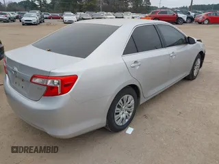 2012 Toyota Camry L with VIN 4T4BF1FK4CR185366, listed as a IAAI auction lot 41533830 with 172,192 mi miles. Bid and sale history available at carsss.com. Image 4.