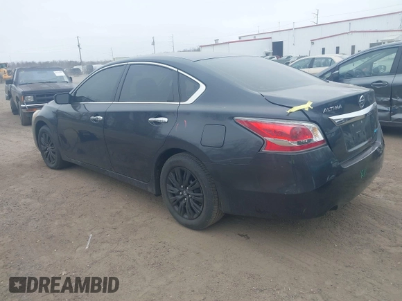 2014 Nissan Altima 2.5 S with VIN 1N4AL3AP0EC135046, listed as a IAAI auction lot 41779259 with 84,724 mi miles. Bid and sale history available at carsss.com. Image 3.