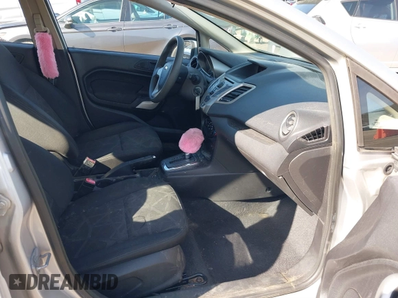 2011 Ford Fiesta SE with VIN 3FADP4BJ8BM202651, listed as a IAAI auction lot 41440341 with 181,494 mi miles. Bid and sale history available at carsss.com. Image 5.