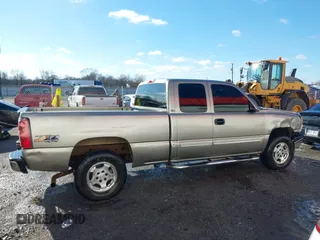 2003 Chevrolet Silverado 1500 with VIN 2GCEK19T431124042, listed as a IAAI auction lot 41252015 with 165,099 mi miles. Bid and sale history available at carsss.com. Image 13.