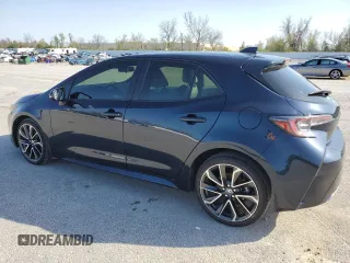 2020 Toyota Corolla Hatchback XSE with VIN JTNC4RBE2L3104485, listed as a Copart auction lot 50665565 with 33,351 mi miles and Salvage Title. Bid and sale history available at carsss.com. Image 2.