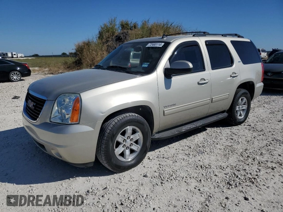 2013 GMC Yukon SLT with VIN 1GKS1CE08DR265254, listed as a Copart auction lot 72465114 with 199,828 mi miles and Salvage Title. Bid and sale history available at carsss.com. Image 1.