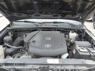 2013 Toyota Tacoma with VIN 3TMLU4EN5DM113393, listed as a IAAI auction lot 42003883 with 288,889 mi miles and . Bid and sale history available at carsss.com. Image 10.