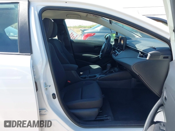 2024 Toyota Corolla LE with VIN 5YFB4MDE4RP108747, listed as a IAAI auction lot 42179917 with 32,182 mi miles and . Bid and sale history available at DreamBid. Image 5.