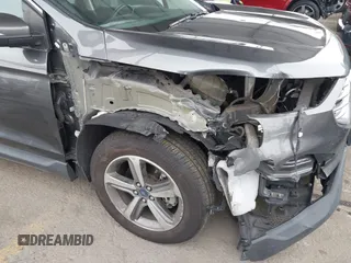 2020 Ford Edge SEL z VIN 2FMPK3J95LBA27779, wystawiony jako IAAI lot #42139536 z przebiegiem 58 285 mil mil oraz . Historia ofert i sprzedaży dostępna na DreamBid. Obrazek 20.