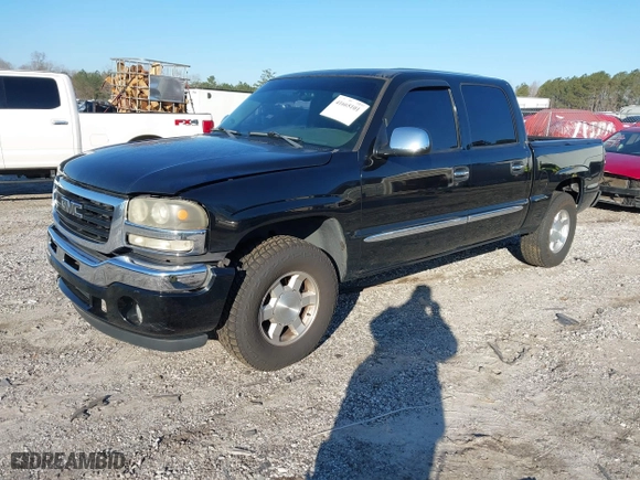 2006 GMC Sierra 1500 SLT with VIN 2GTEK13Z661295103, listed as a IAAI auction lot 41665101 with 212,605 mi miles. Bid and sale history available at carsss.com. Image 17.