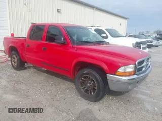 2004 Dodge Dakota SLT with VIN 1D7HL48N44S708625, listed as a IAAI auction lot 41552527 with 337,535 mi miles. Bid and sale history available at carsss.com. Image 1.