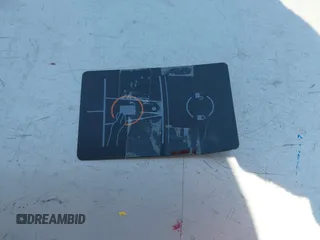 2025 Tesla Model 3 Long Range z VIN 5YJ3E1EA1SF876795, wystawiony jako IAAI lot #41967853 z przebiegiem 8 328 mil mil oraz . Historia ofert i sprzedaży dostępna na DreamBid. Obrazek 11.