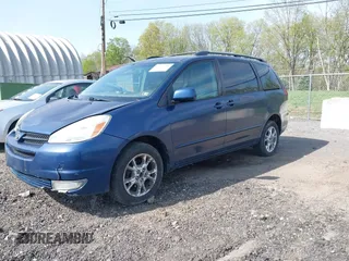 2005 Toyota Sienna XLE with VIN 5TDBA22CX5S048098, listed as a IAAI auction lot 42160255 with 199,185 mi miles. Bid and sale history available at carsss.com. Image 2.