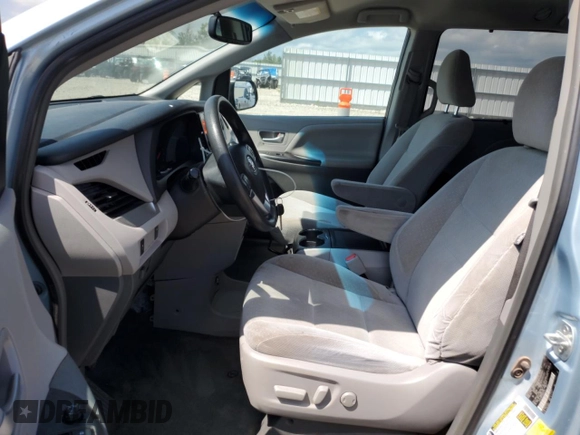 2017 Toyota Sienna LE с VIN 5TDJZ3DC1HS155276, выставлен на аукционе Copart как лот 63633855 с пробегом 132 749 миль миль и Чистый • Clean title. История ставок и продаж доступна на DreamBid. Изображение 7.