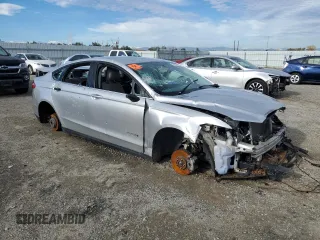 2015 Ford Fusion S Hybrid with VIN 3FA6P0UU6FR157842, listed as a Copart auction lot 83024044 with 0 mi miles and Salvage Title. Bid and sale history available at carsss.com. Image 4.